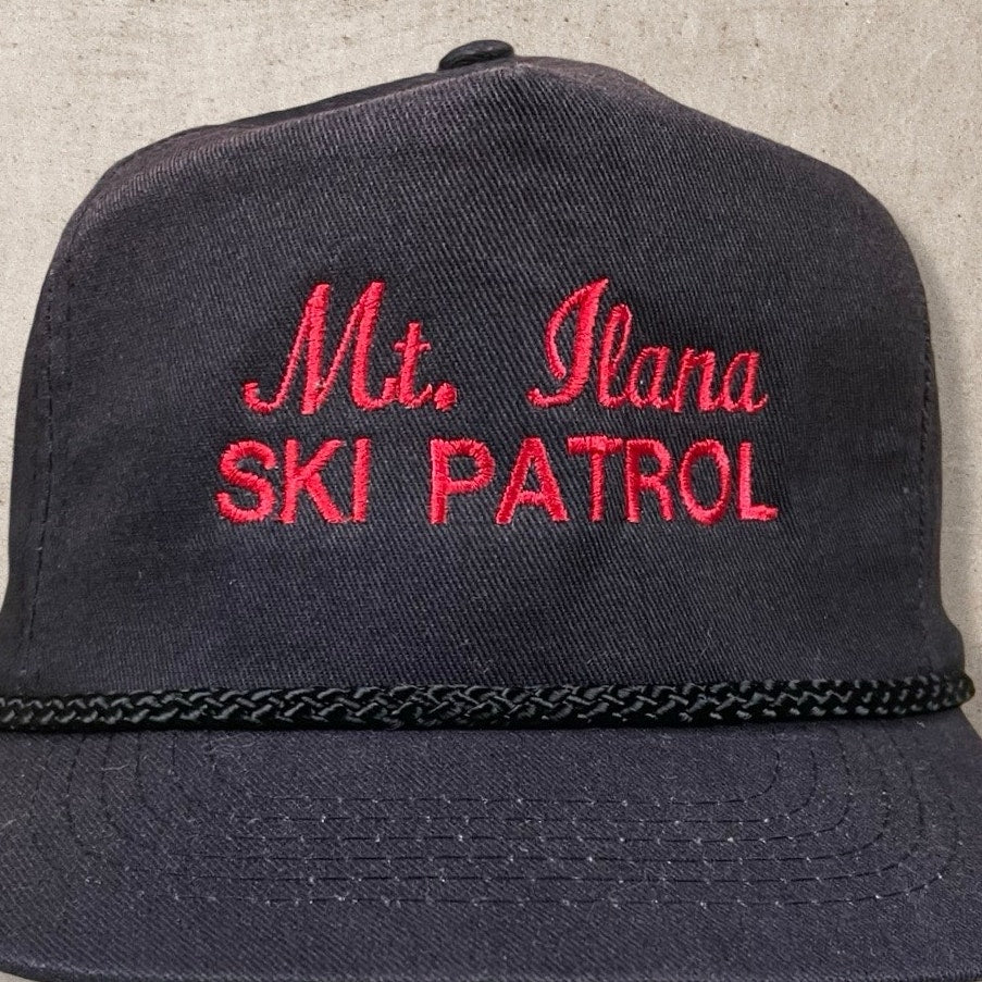 90s VTG MT ILANA SKI PATROL WINTER SPORTS  BLACK TRUCKER HAT (OS)