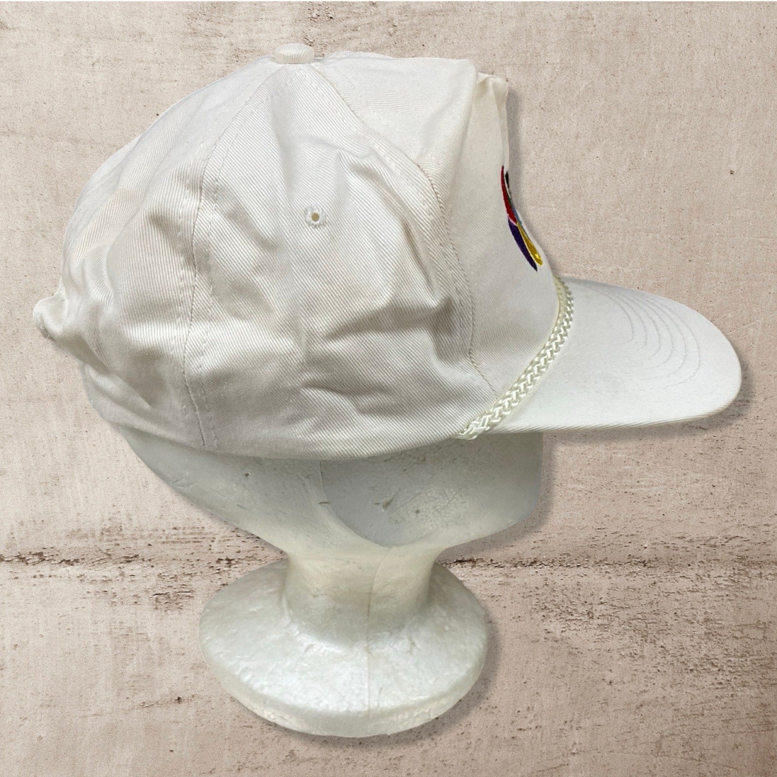 90s VTG HARVARD GRAPHICS STATISTICS TECHNOLOGY WHITE TRUCKER HAT (OS)