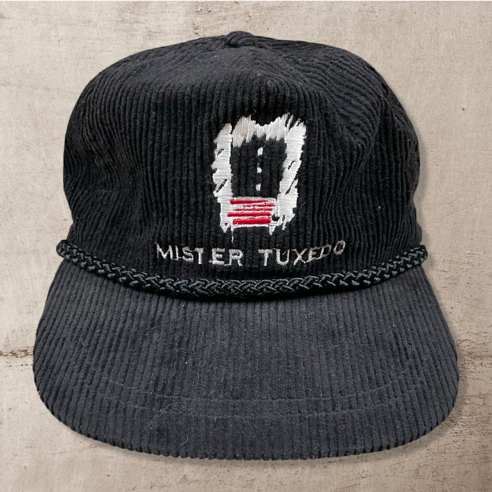 90s VTG MISTER TUXEDO SPORTSCAP SUPREME BLACK CORDUROY TRUCKER HAT CAP (OS)