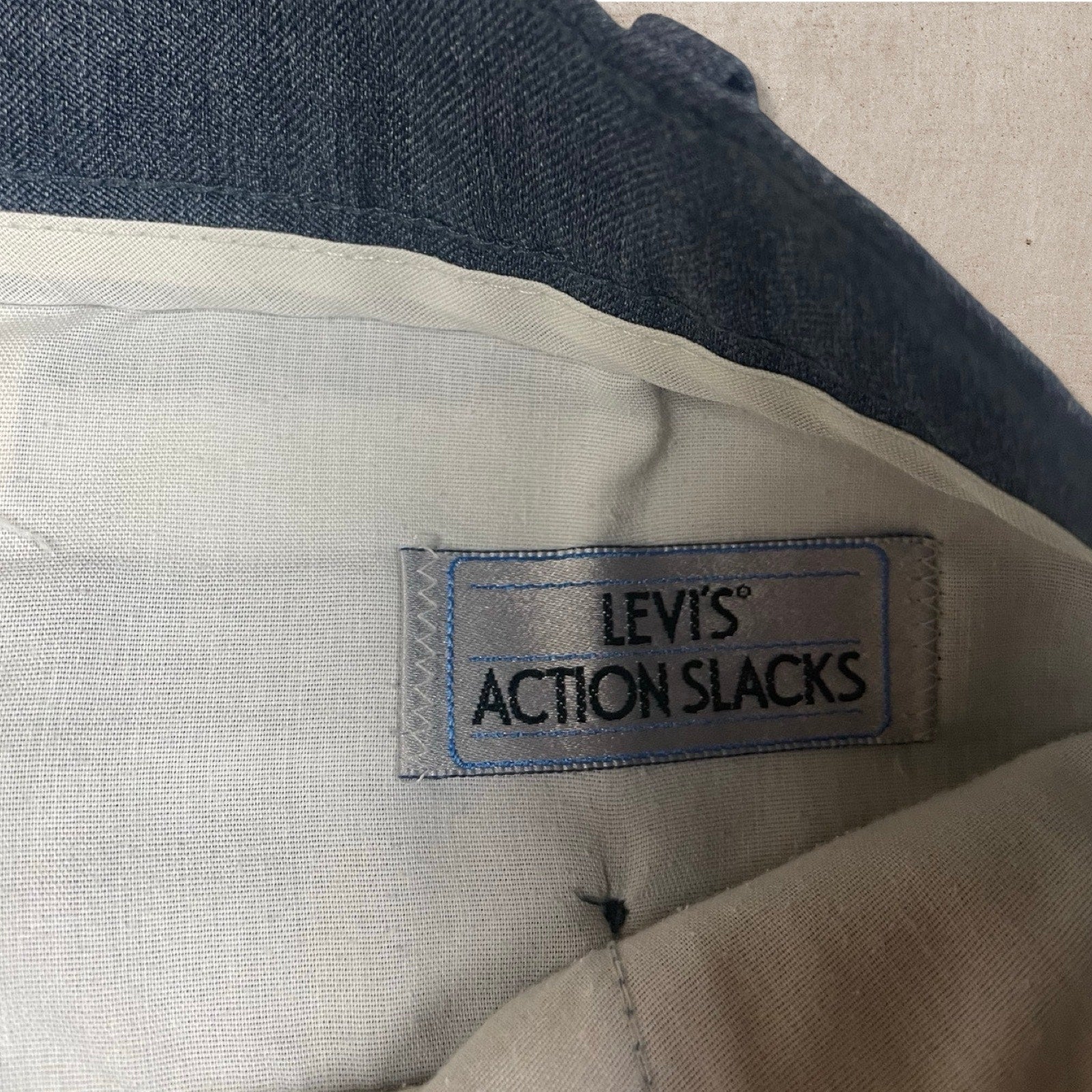 70s VTG DARK BLUE LEVIS ACTION SLACKS PANTS USA MADE MENS (38X31)