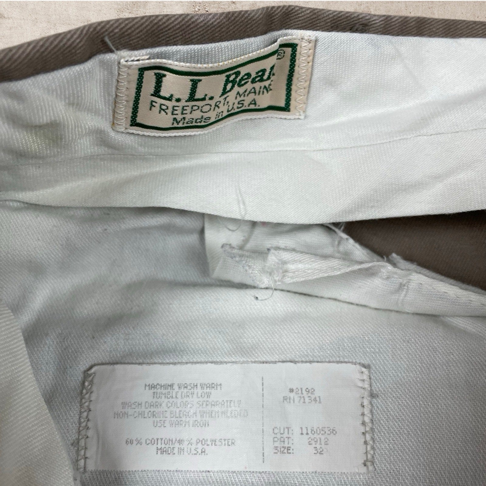 90s VTG L.L. BEAN USA MADE TAN KHAKI FIELD TROUSER PANTS MENS (32X31)