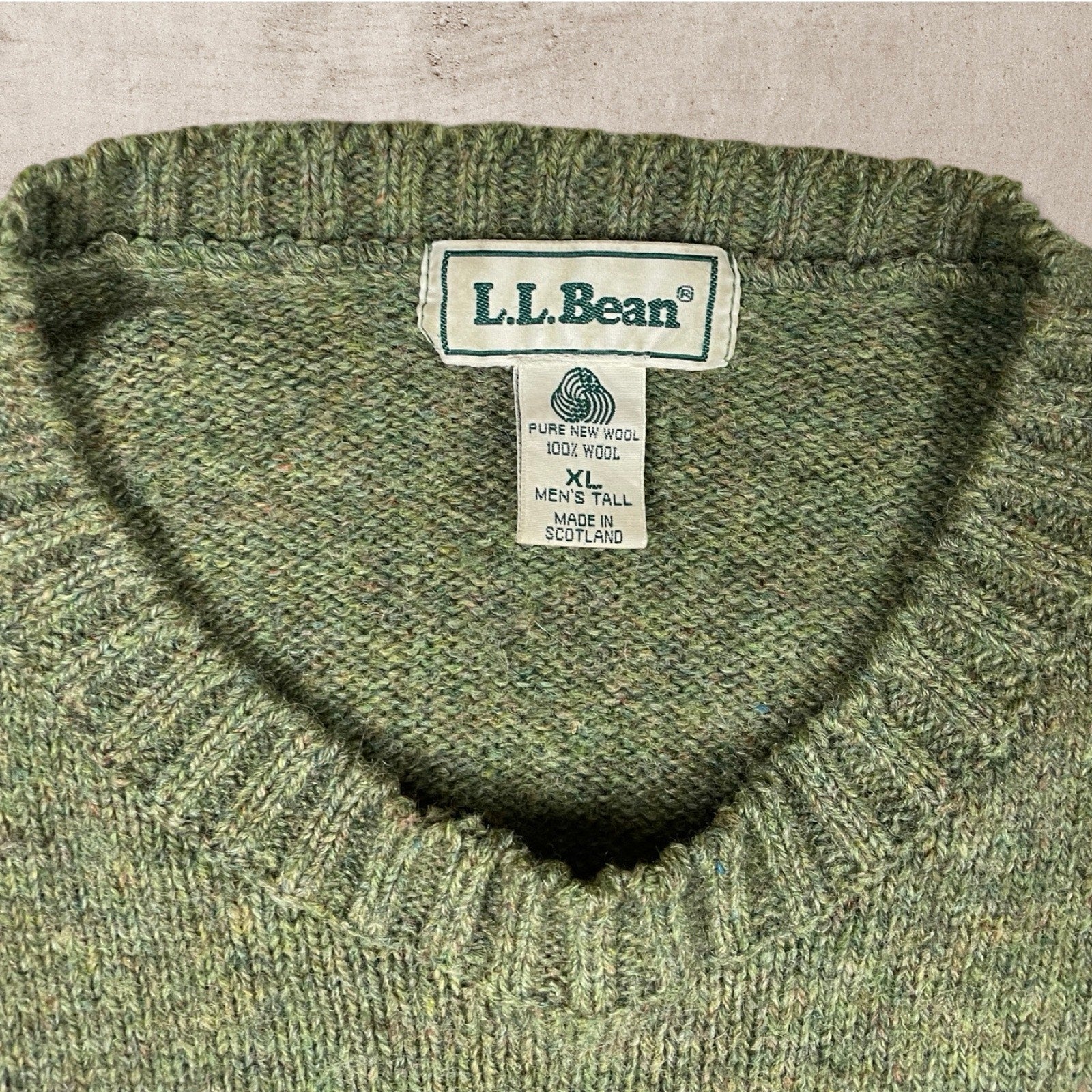 90s VTG L.L. BEAN GREEN KNIT WOOL SWEATER SCOTLAND MADE (XL)