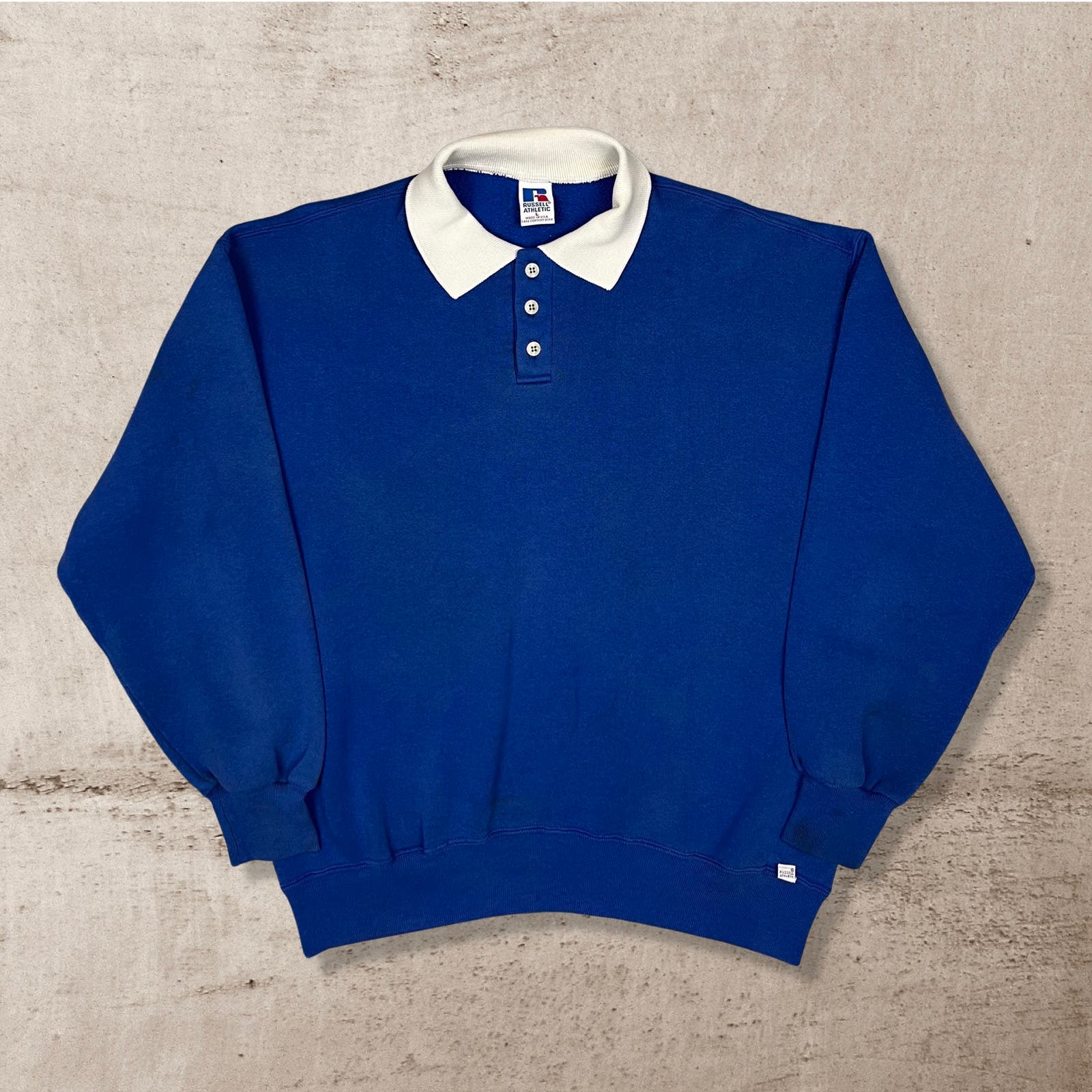 90s VTG RUSSELL ATHLETIC COLLARED BUTTON BLUE SWEATSHIRT (L)