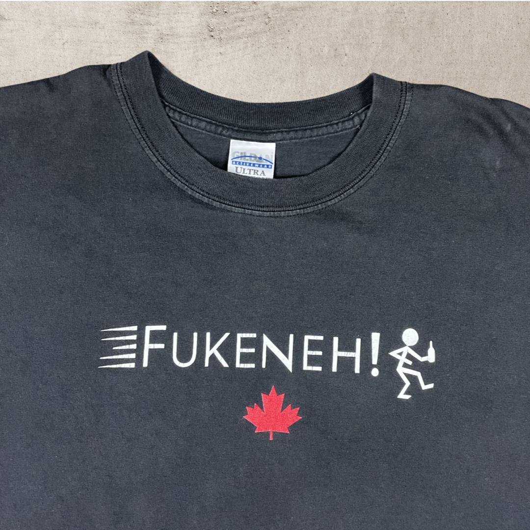 Y2K "FUKENEH!" CANADA HUMOR T-SHIRT (L)