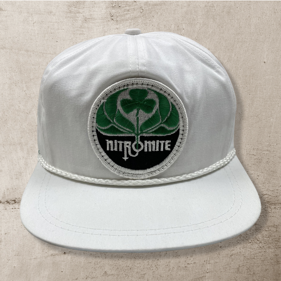 90s VINTAGE NITROMITE WHITE TRUCKER HAT (OS)