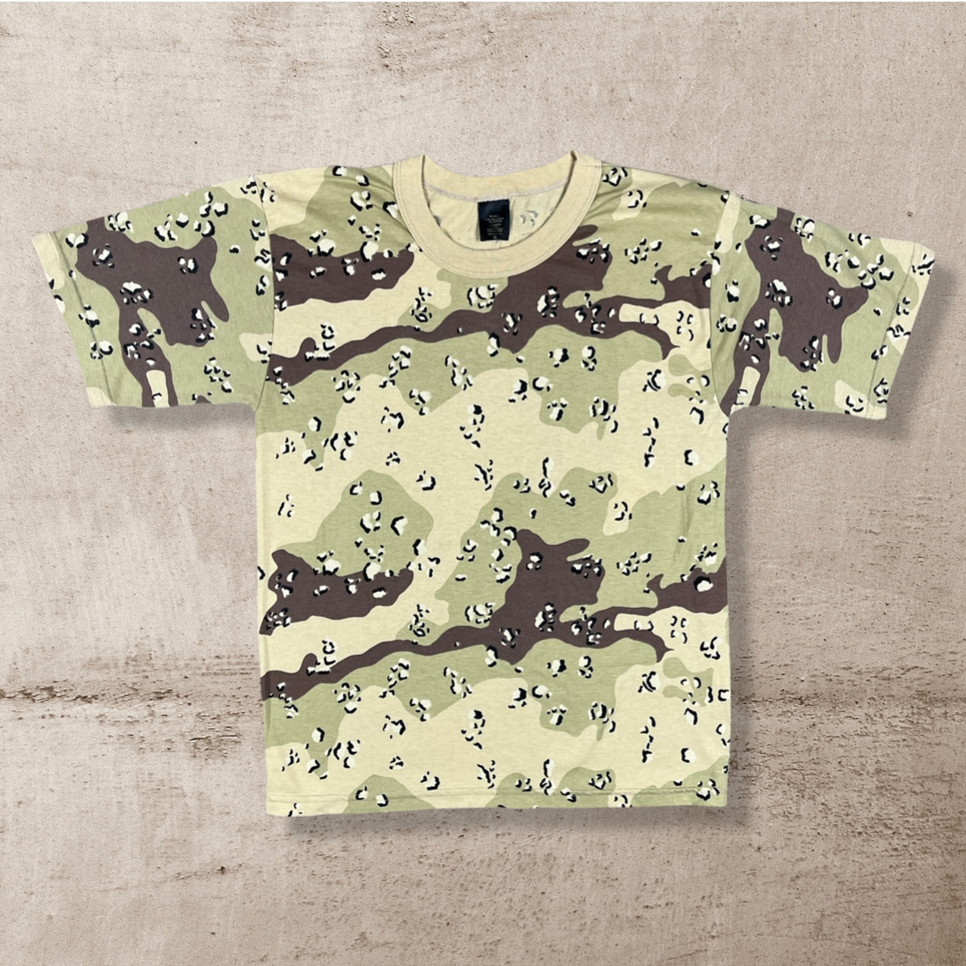 90s CAMO DESERT PRINT MILITARY T-SHIRT (S/M)