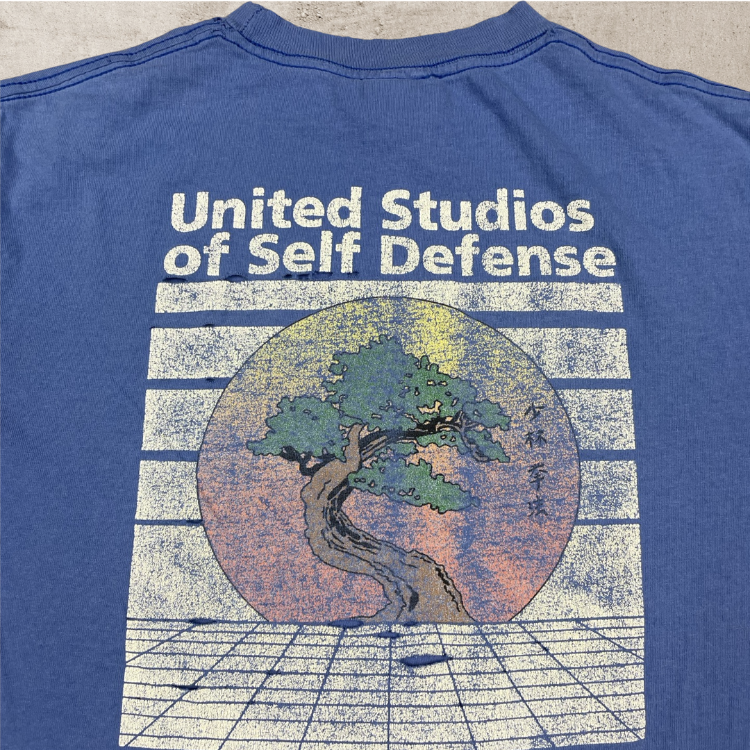 90s "UNITED STUDIOS OF SELF DEFENSE" VINTAGE T-SHIRT (M)