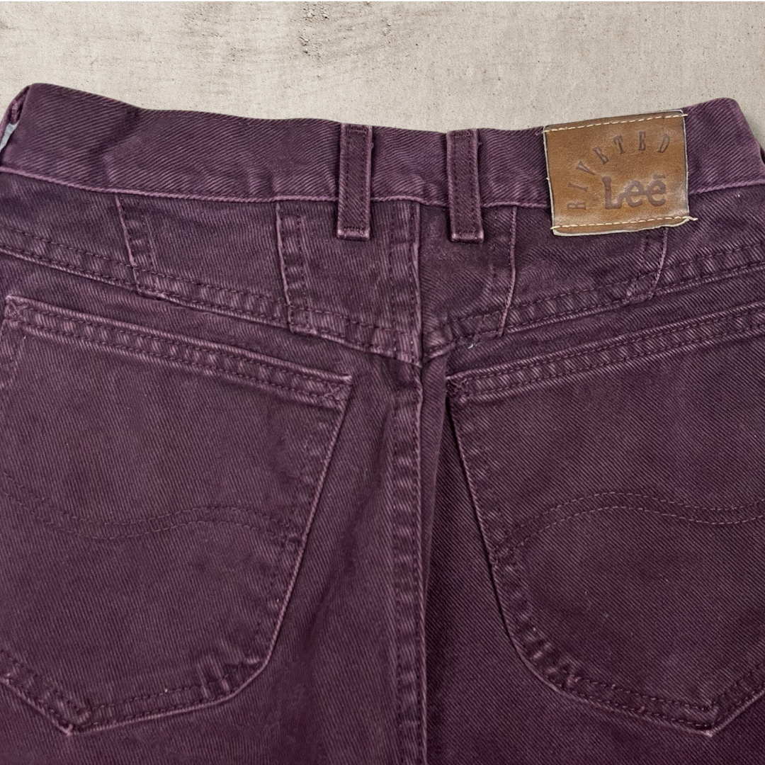 90s VINTAGE LEE RIVETED RIDER "MOM JEANS" (W8)