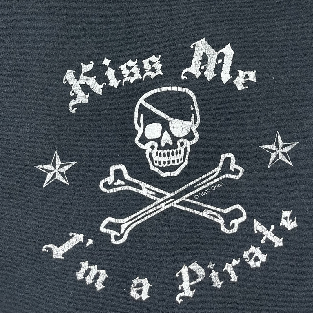 Y2K "KISS ME I'M A PIRATE" T-SHIRT (L/M)